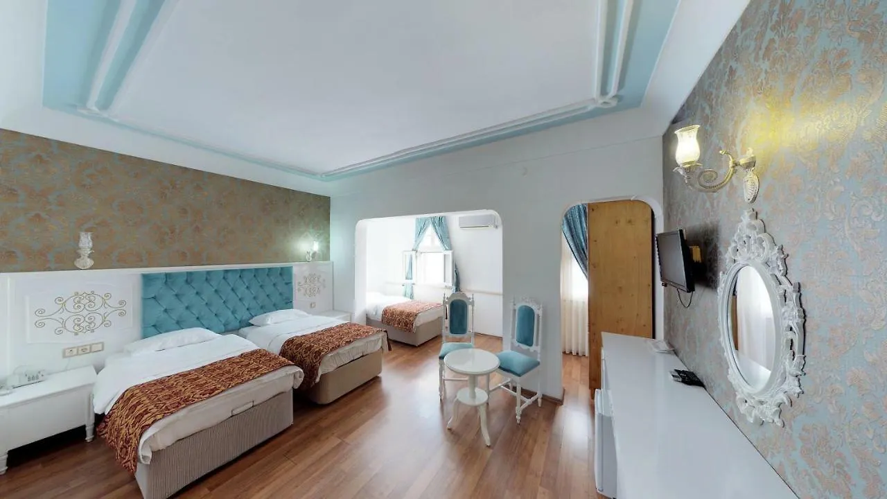 Urcu Hotel Antália
