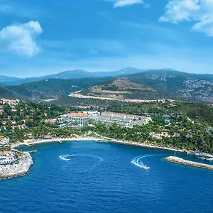 Feriested Pine Bay Kusadası